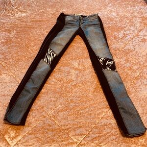 Styles ever After CHANEL Two-Tone Skinny Jeans with Logo Detail Small